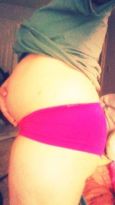  Preggo Miss Kayleigh May