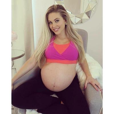 Absolutely Beautiful Preggos #7