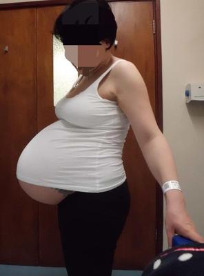 pregnant sexy mom