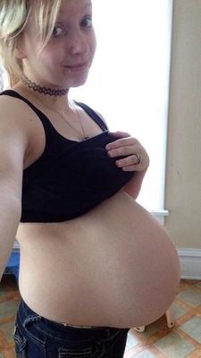 Pregnant amateurs 01