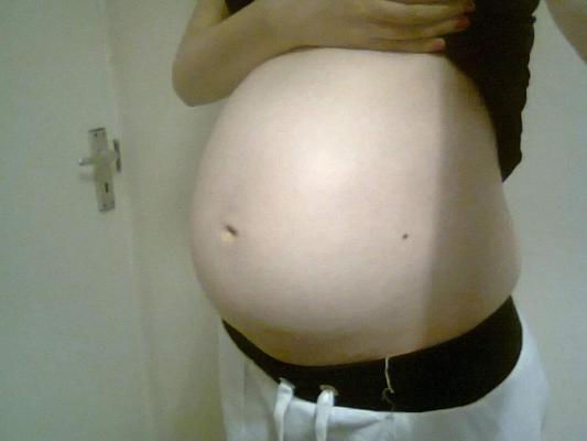 Pregnant teen 14