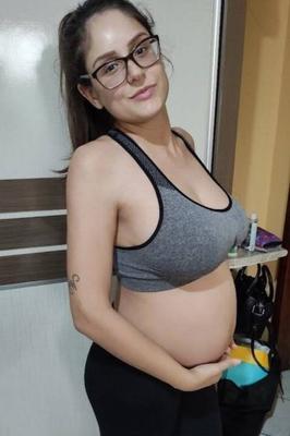 Pregnant Julia