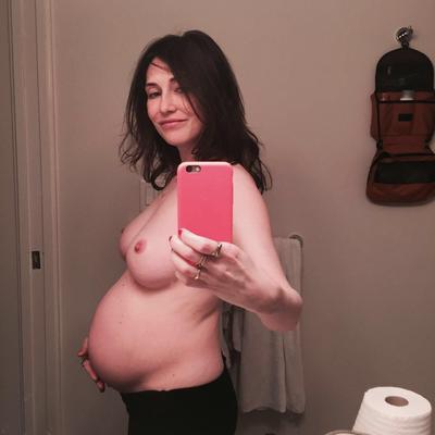 Pregnant selfie mix