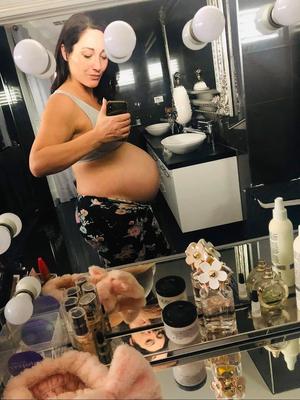 Pregnant Woman 59