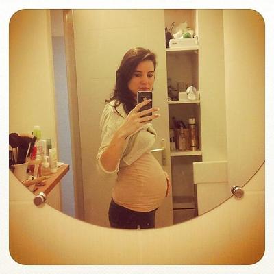 [Pregnant] French mom Blandine