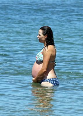 Minnie Driver pregnant