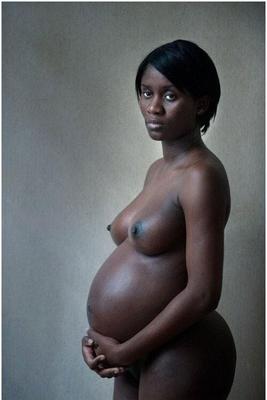 Pregnant black girl nude