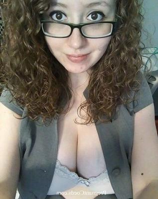 Sarah - 21yr old, 34GG