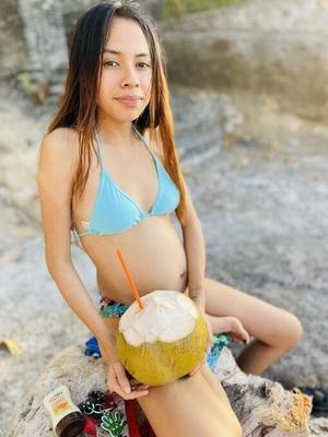 Pregnant latina