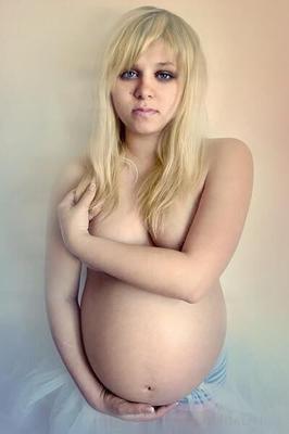 The hotest naked pregnant girls you'll ever see 2/?