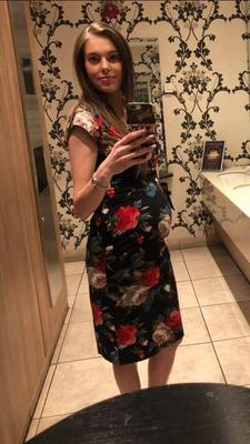 Femme Enceinte 32