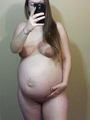 Random Pregnant Hoes!