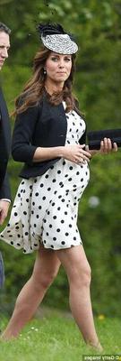 Pregnant future queen of England Kate Middleton for abuse