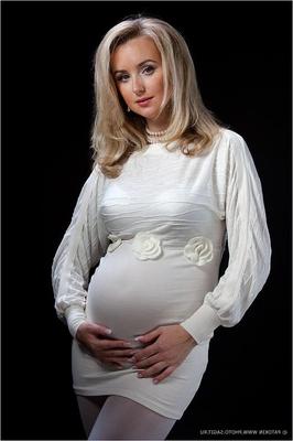 Drop-Dead Gorgeous Russian Preggo